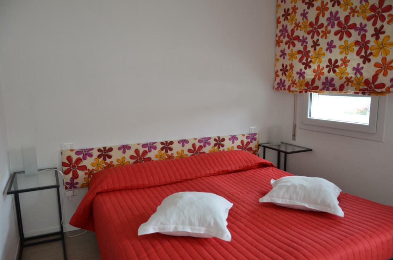 Due Carrare B&B La Via Dell'Ambra מראה חיצוני תמונה